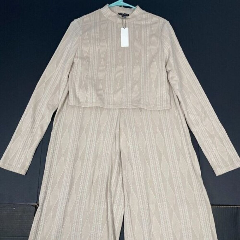 Hunter & Brown 2 Piece Beige,weater Cropped, Pantsuit Size XLarge Womens Long NE - Picture 11 of 15